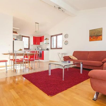 Apartment Morovic Kaštela エクステリア 写真