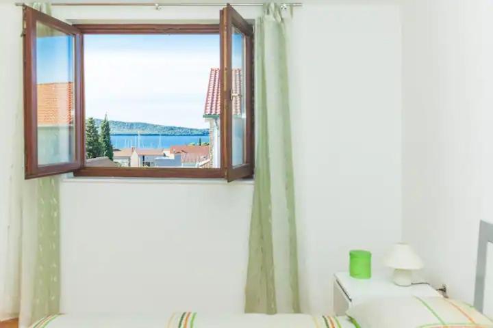 Apartment Morovic Kaštela エクステリア 写真